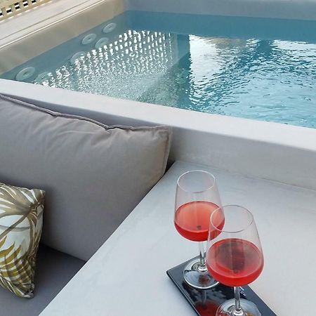 *** Boutique Syntagma Apartment W/ Plunge Pool *** أثينا المظهر الخارجي الصورة