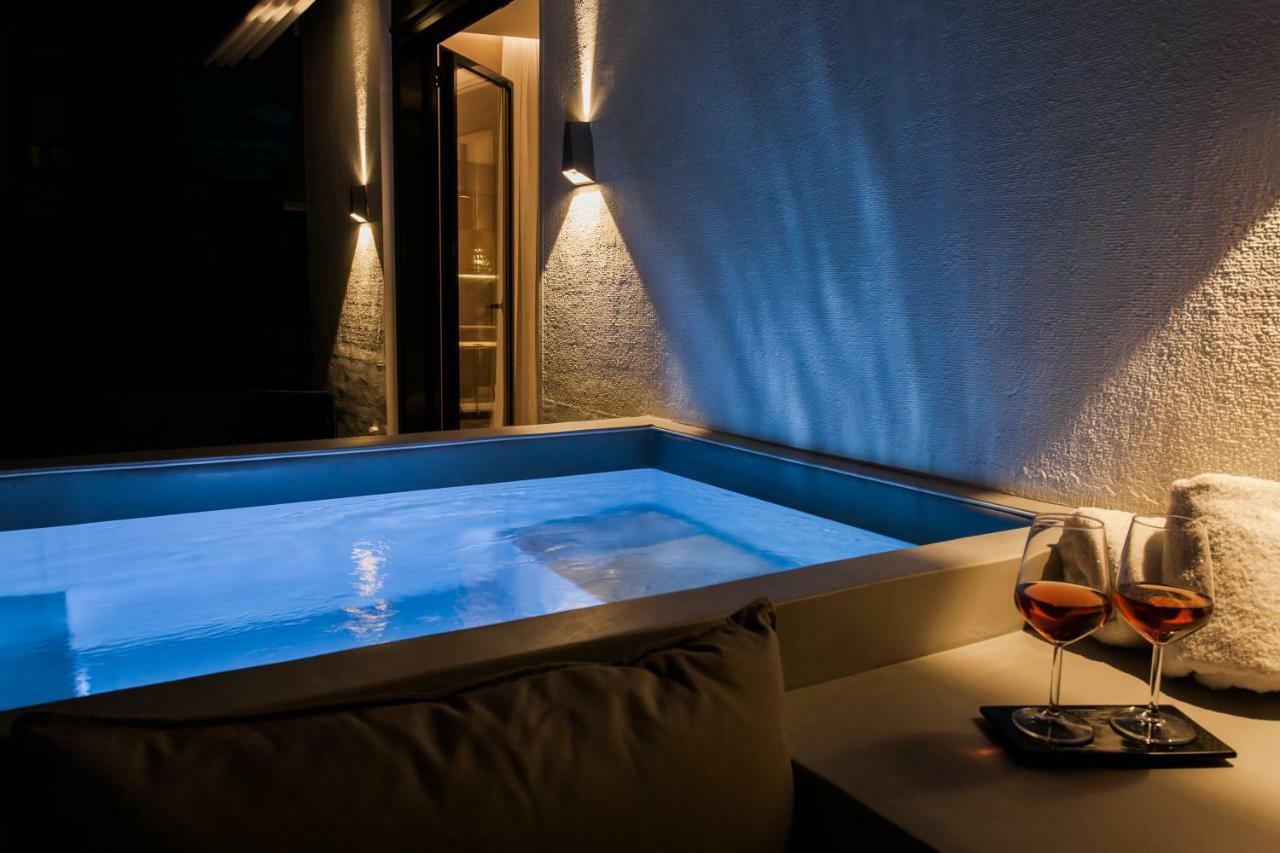 *** Boutique Syntagma Apartment W/ Plunge Pool *** أثينا المظهر الخارجي الصورة